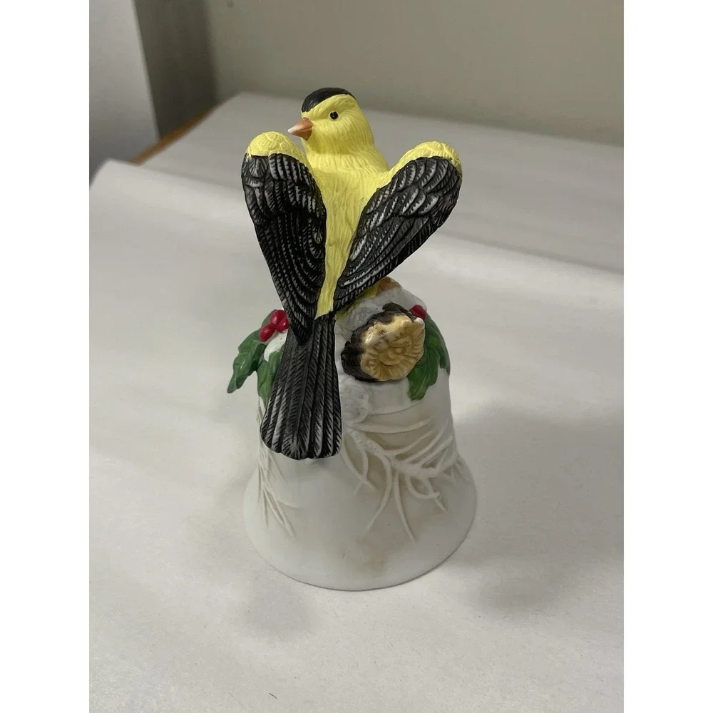 Bird by Juicy Couture small brown